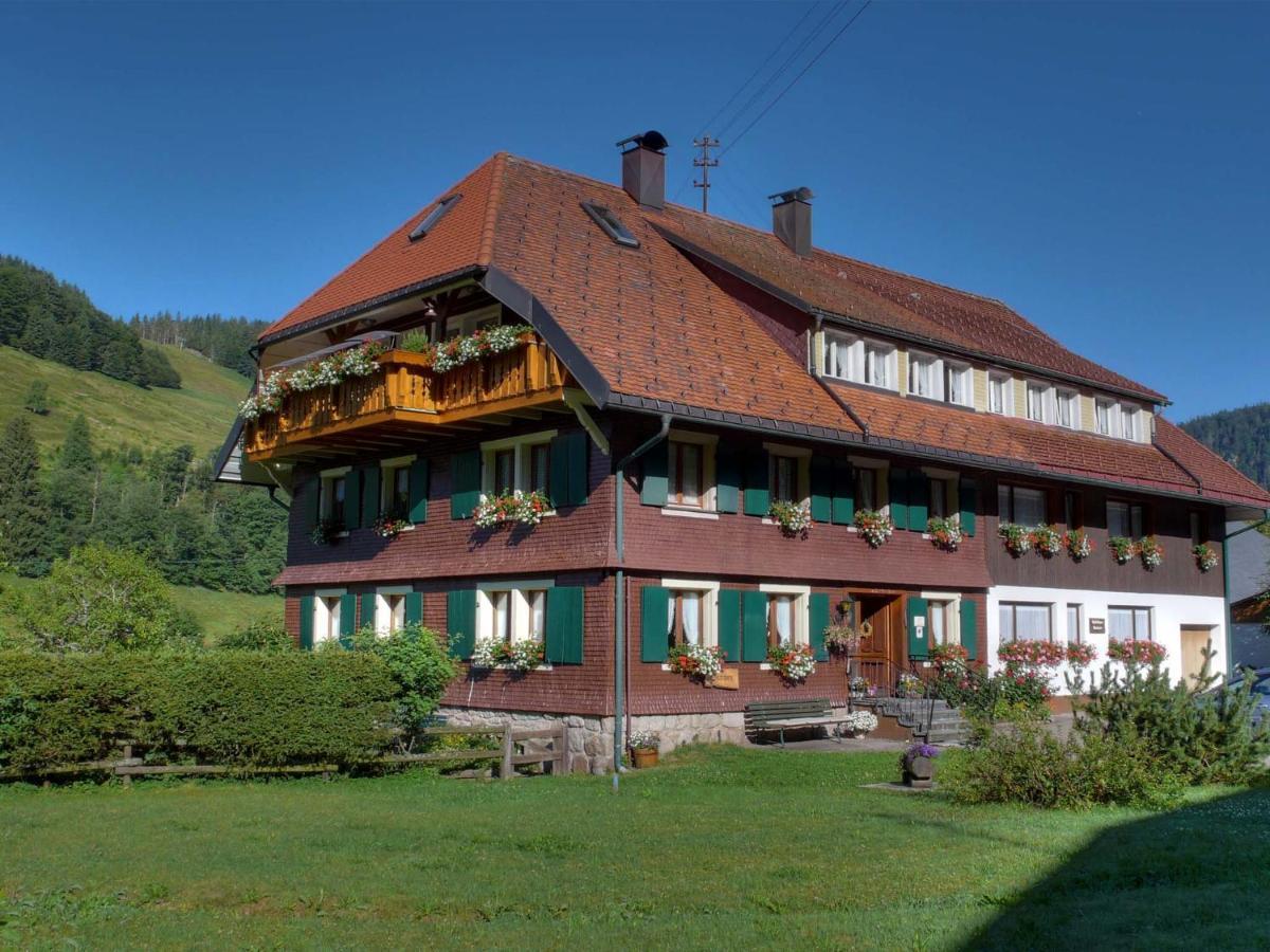 Menzenschwand-Hinterdorf Gaestehaus Kaiser מראה חיצוני תמונה