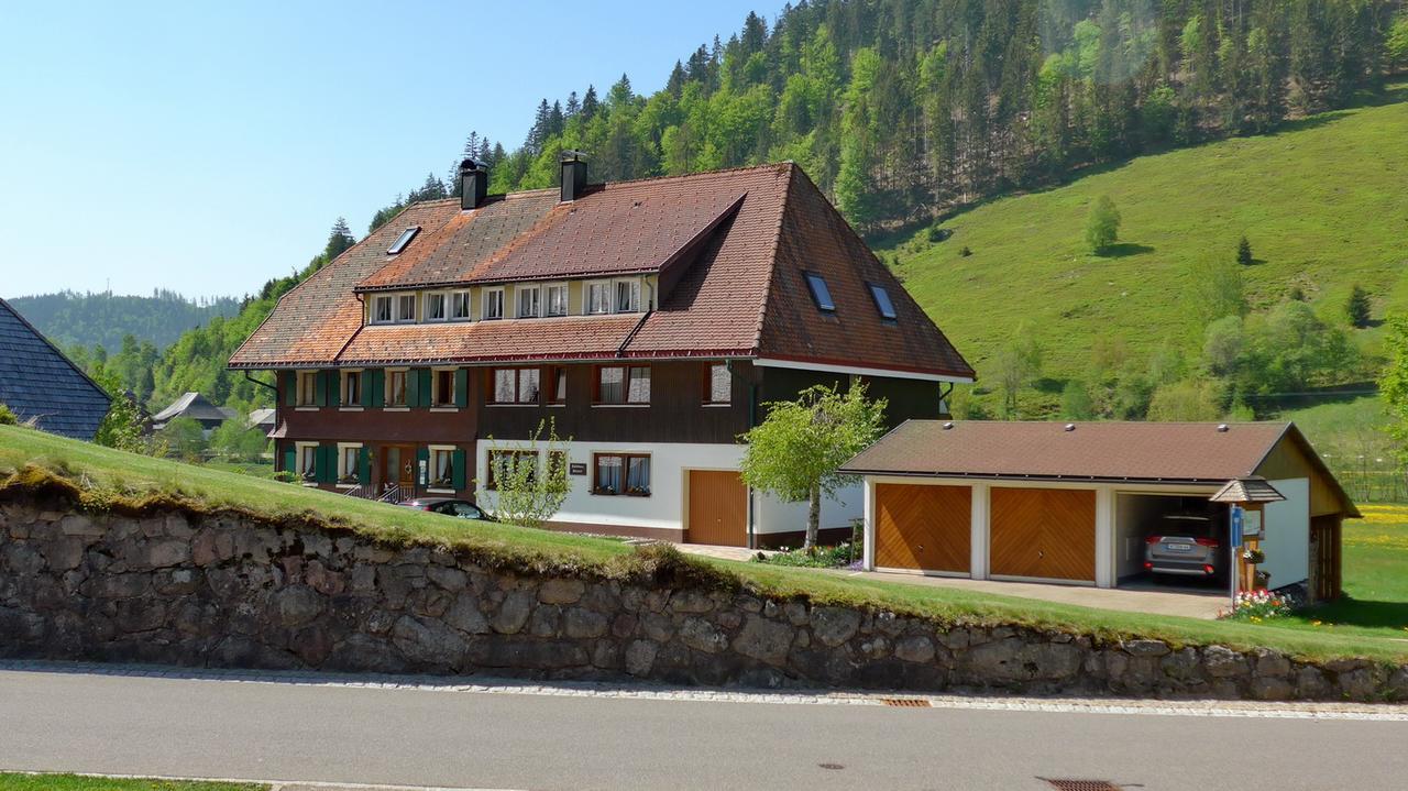 Menzenschwand-Hinterdorf Gaestehaus Kaiser מראה חיצוני תמונה